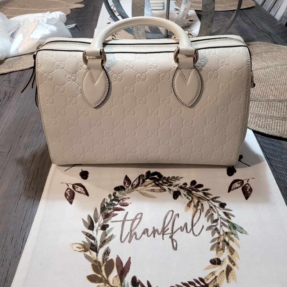 Gucci Signature Boston Bag, Mystic White, 453573 520981
